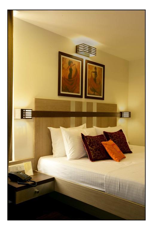 Hotel Utsav Deluxe Pune Camera foto